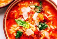 Cozy Italian Orzo Spinach Soup