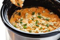 Creamy Slow Cooker Buffalo Chicken Dip