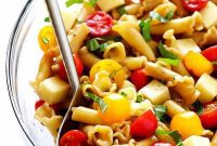 Fresh Caprese Pasta Salad