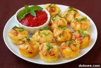 Cheesy Pepperoni Pizza Puffs