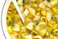 Hearty Farmhouse Potato Leek Soup