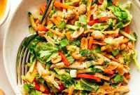 Crunchy Thai Peanut Salad