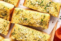 Golden Garlic Bread
