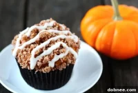 Harvest Pumpkin Crumble Muffins