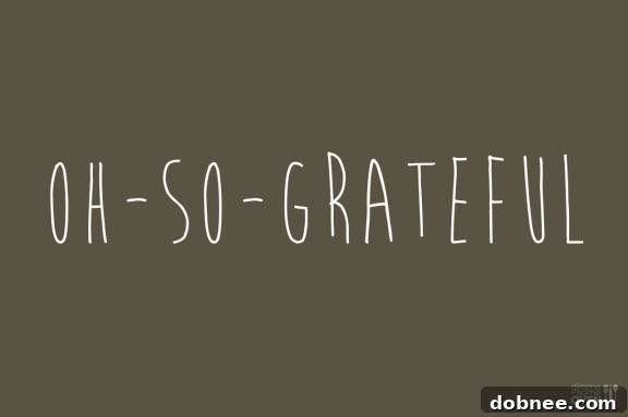 A beautifully set table for Thanksgiving, adorned with fall decor and a prominent sign that reads 'I Am Oh-So-Grateful | gimmesomeoven.com'. This image perfectly captures the spirit of holiday appreciation and community thanks.