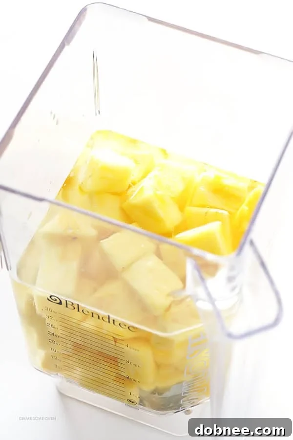 Tropical Pineapple Margaritas 4 Ingredients for Fresh Pineapple Margaritas