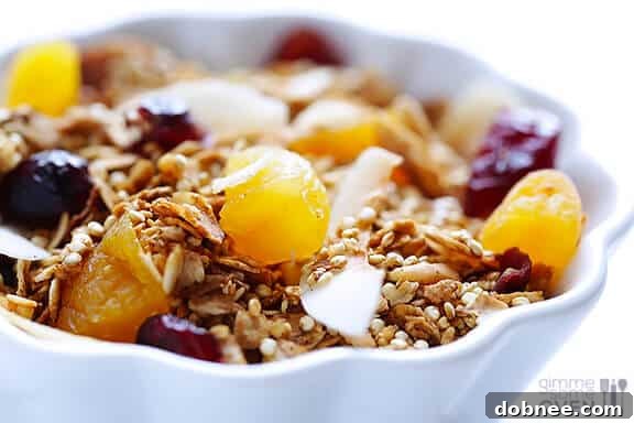 Quinoa Granola: A Crunchy, Nutrient-Dense Addition to Your Breakfast