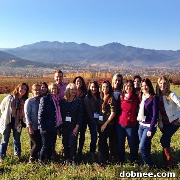 Posing as Pear Farmers: Bloggers Enjoying the Harry & David Orchard Tour