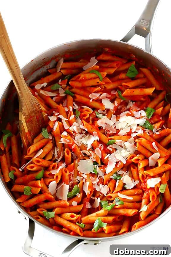 Roasted Red Pepper Pasta: A Colorful Meal Pasta with Easy Roasted Red Pepper Sauce