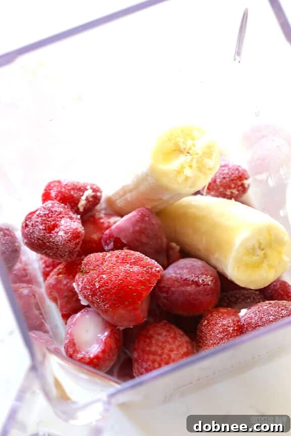 Strawberry Banana Smoothie Ingredients in Blender