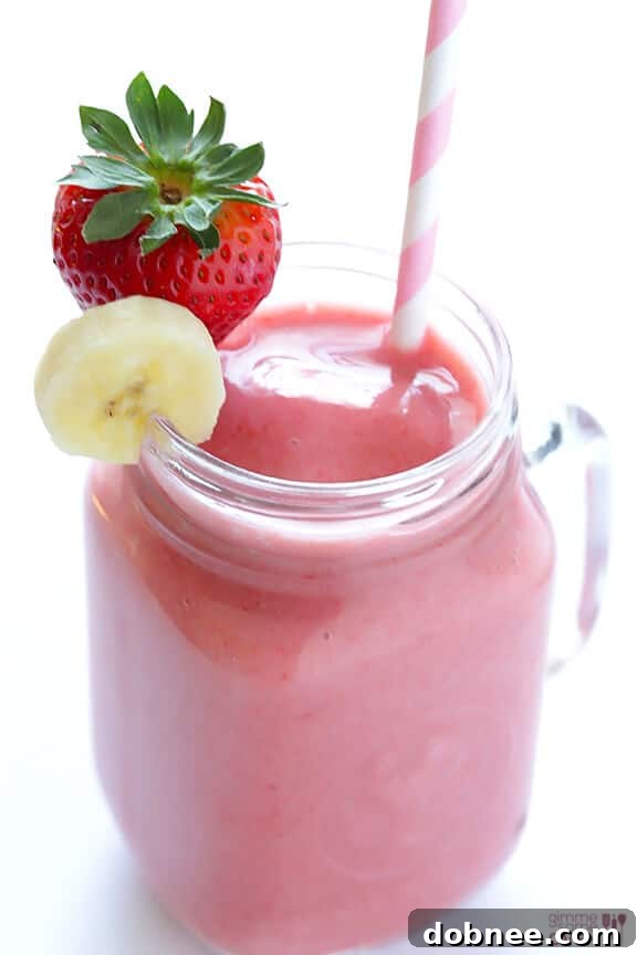 The Best Homemade Strawberry Banana Smoothie
