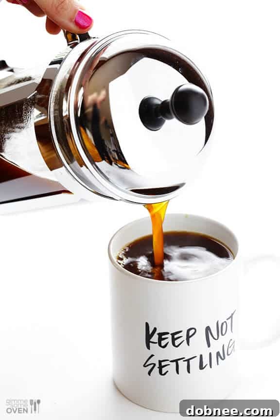 French Press Coffee -- learn how to make perfect French press coffee with this step-by-step tutorial | gimmesomeoven.com #howto