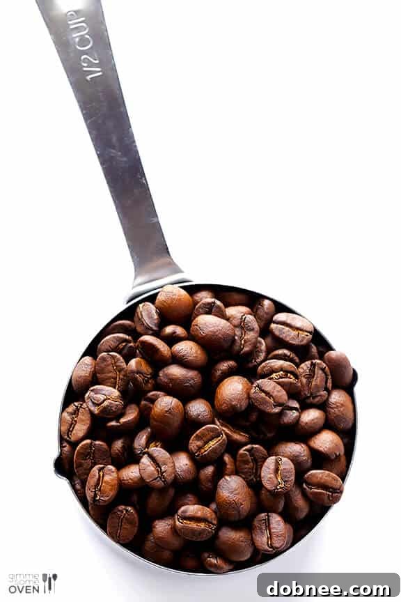 French Press Coffee -- learn how to make perfect French press coffee with this step-by-step tutorial | gimmesomeoven.com #howto