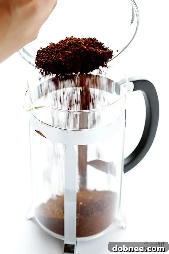 French Press Coffee -- learn how to make perfect French press coffee with this step-by-step tutorial | gimmesomeoven.com #howto