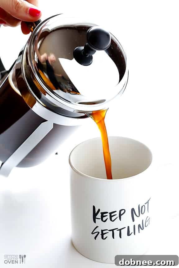 French Press Coffee -- learn how to make perfect French press coffee with this step-by-step tutorial | gimmesomeoven.com #howto