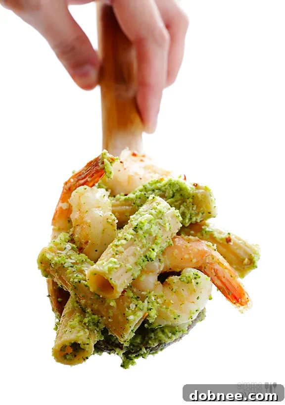 Shrimp Pasta with Broccoli Pesto | gimmesomeoven.com #seafood