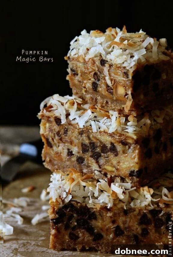 Pumpkin Magic Bars | bakersroyale.com