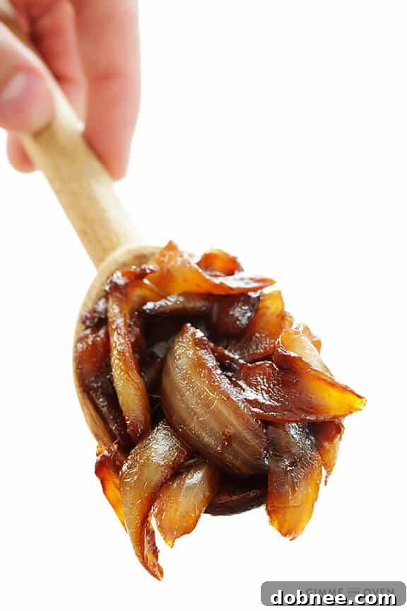 How To Make Caramelized Onions -- a step-by-step tutorial | gimmesomeoven.com