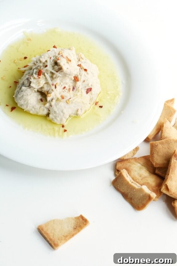 Italian White Bean Hummus | thefauxmartha.com