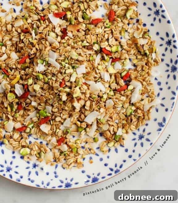 Pistachio Goji Berry Granola | loveandlemons.com