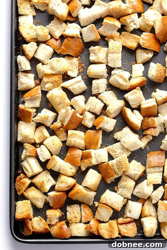 Lighter Caesar Salad Recipe -- made with a creamy Greek yogurt Caesar dressing | gimmesomeoven.com