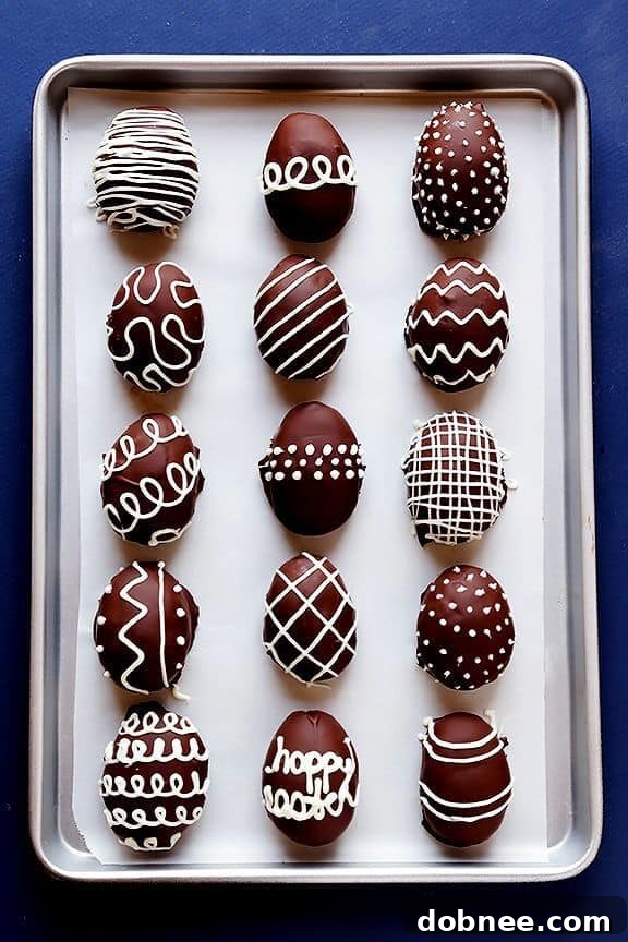 4-Ingredient Easter Egg Oreo Truffles | gimmesomeoven.com