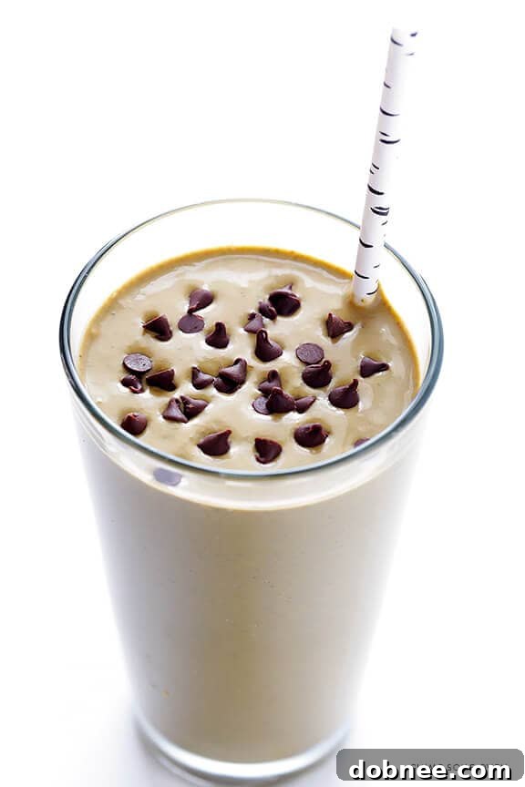 Hidden Greens Choco-PB Indulgence 6 Blender in motion, creating a creamy and delicious chocolate peanut butter green smoothie.