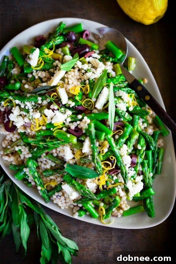 Spring Asparagus Salad | feastingathome.com