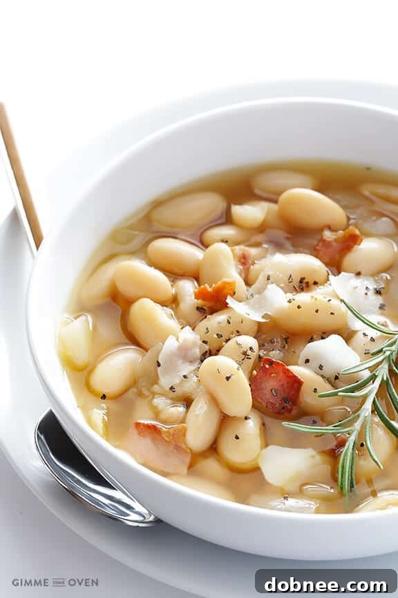 Hearty 7-Ingredient Tuscan White Bean Soup – a comforting gluten-free meal
