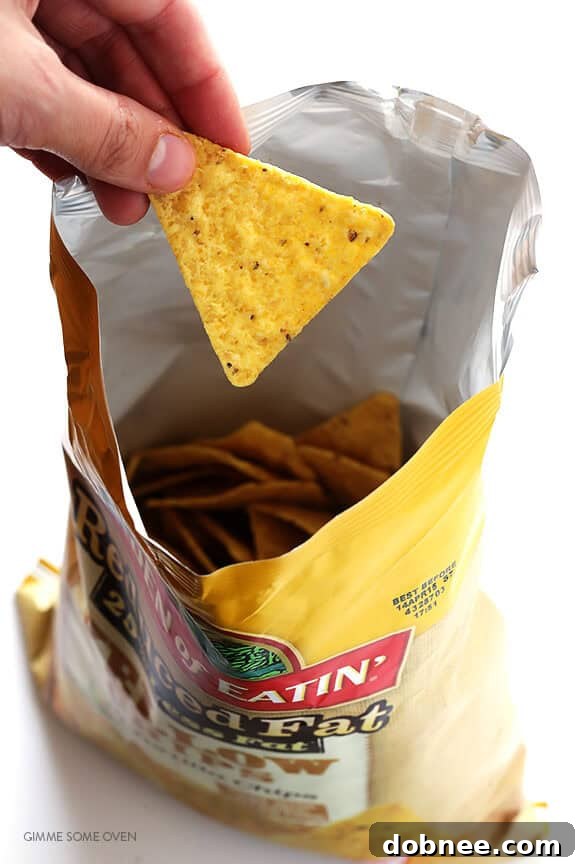 Rainbow Salsa -- easy to make, and so fresh and tasty! | gimmesomeoven.com