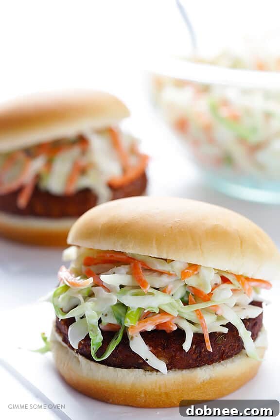 Greek Yogurt Coleslaw -- the classic coleslaw we all love, lightened up with Greek yogurt instead of mayo and ready to go in 5 minutes! | dobnee.com