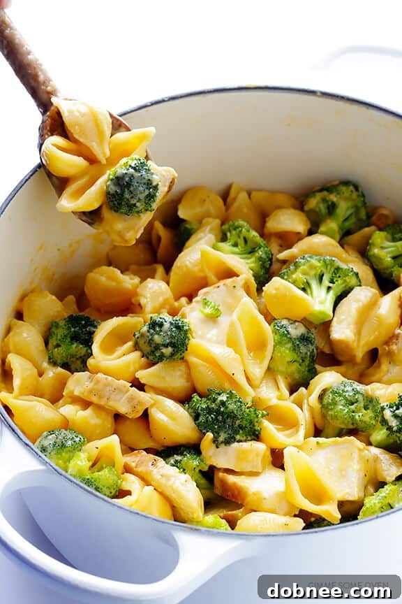 Broccoli Cheddar Chicken Mac and Cheese Recipe | gimmesomeoven.com