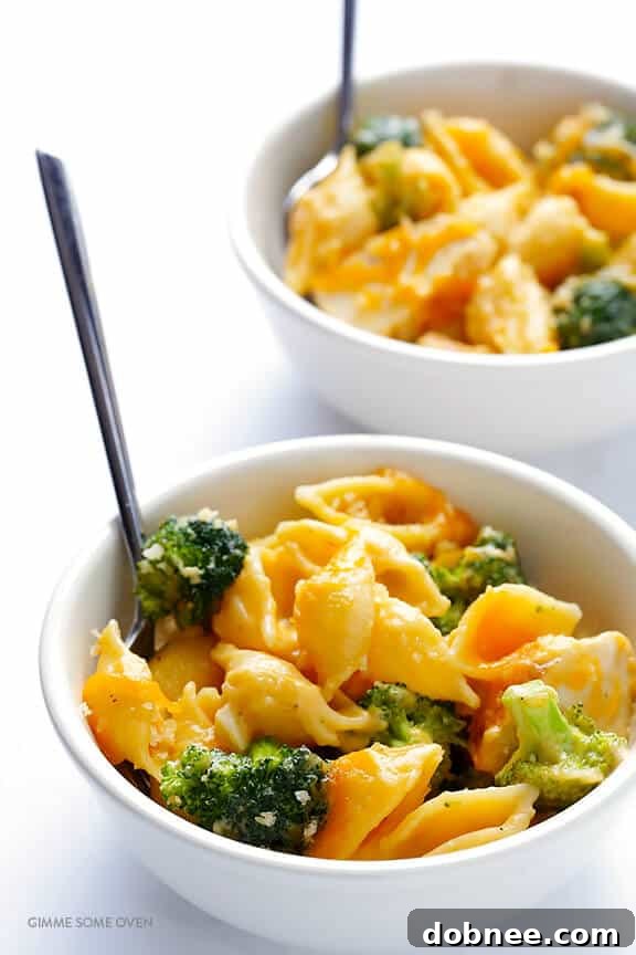 Broccoli Cheddar Chicken Mac and Cheese Recipe | gimmesomeoven.com