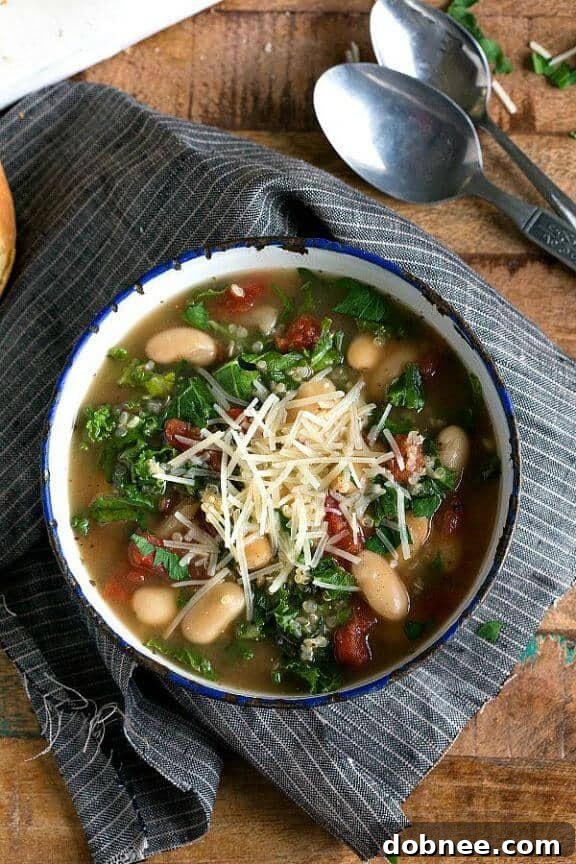 (Slow Cooker) Quinoa, White Bean and Kale Soup | chelseasmessyapron.com