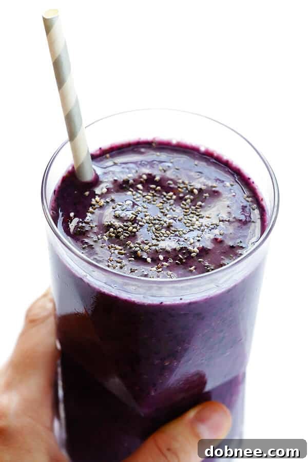 Vibrant Blueberry Kale Blend 2 This Blueberry Kale Smoothie recipe is quick and easy to make, it's full of good-for-you ingredients, and it tastes so sweet and delicious! (Vegan, Vegetarian, Gluten-Free) | gimmesomeoven.com