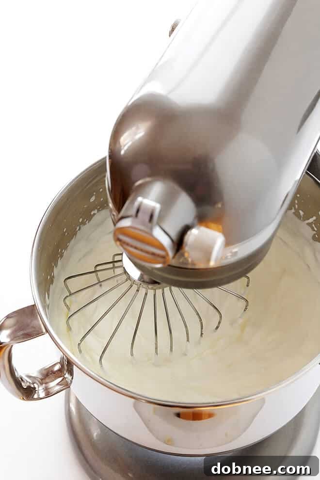 Whip Up Perfect Cream 4 Learn how to make homemade whipped cream with this easy recipe (and step-by-step video!). You can make it in a stand mixer, food processor, blender, immersion blender, mason jar, or by hand. | gimmesomeoven.com