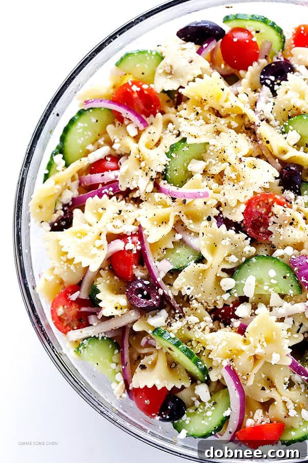 Top 16 Recipes of 2016 2 Mediterranean Pasta Salad -- quick and easy to make, and tossed with a tasty lemon-herb vinaigrette | gimmesomeoven.com