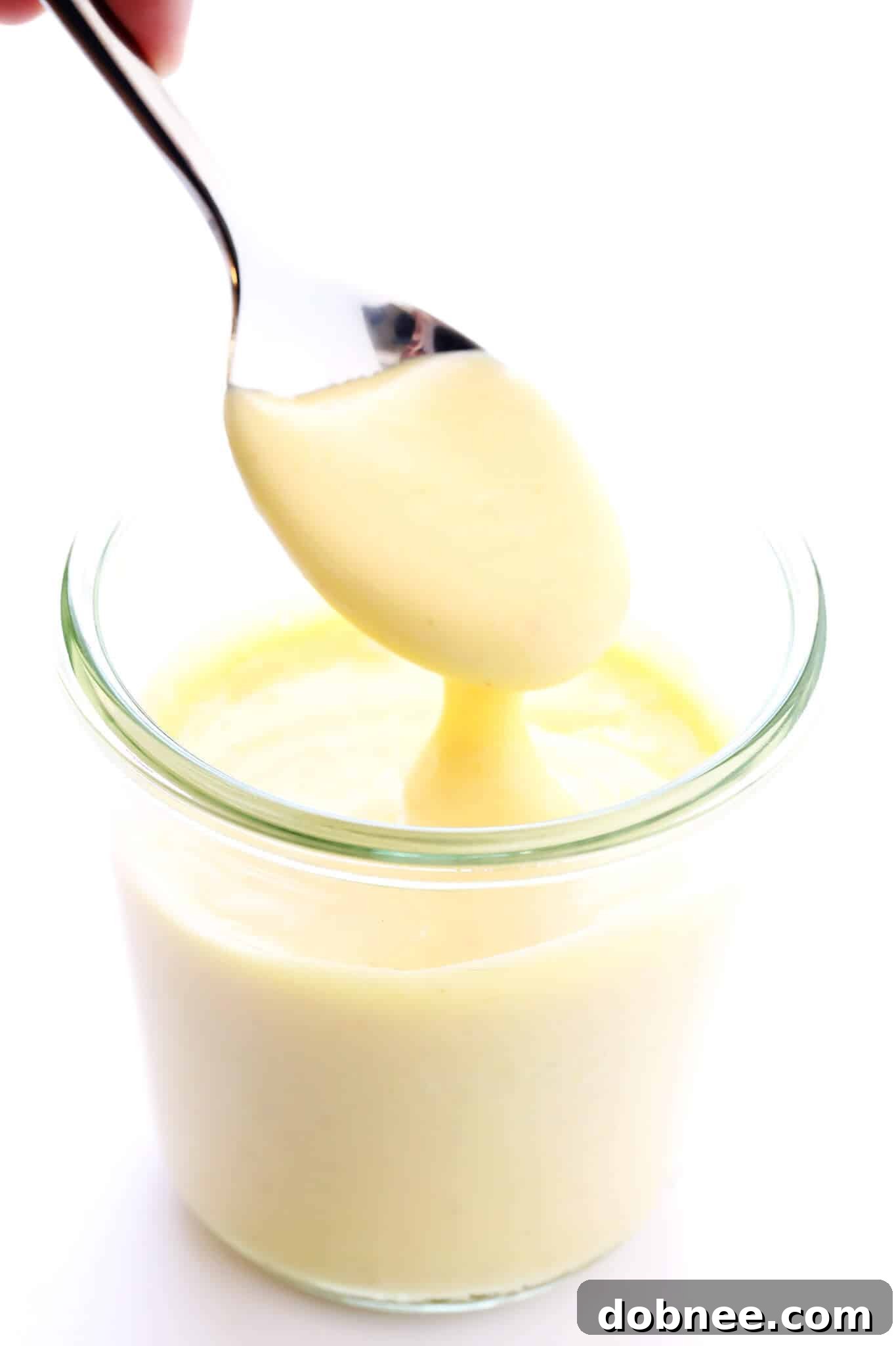 Blender Hollandaise Sauce -- this classic French sauce is extra-quick and easy to make in the blender! Here's my favorite recipe and step-by-step photo tutorial for how to make it happen. | gimmesomeoven.com