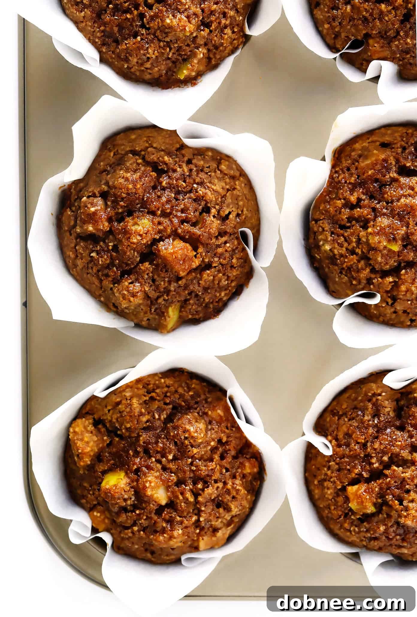The BEST Healthy Apple Muffins Recipe