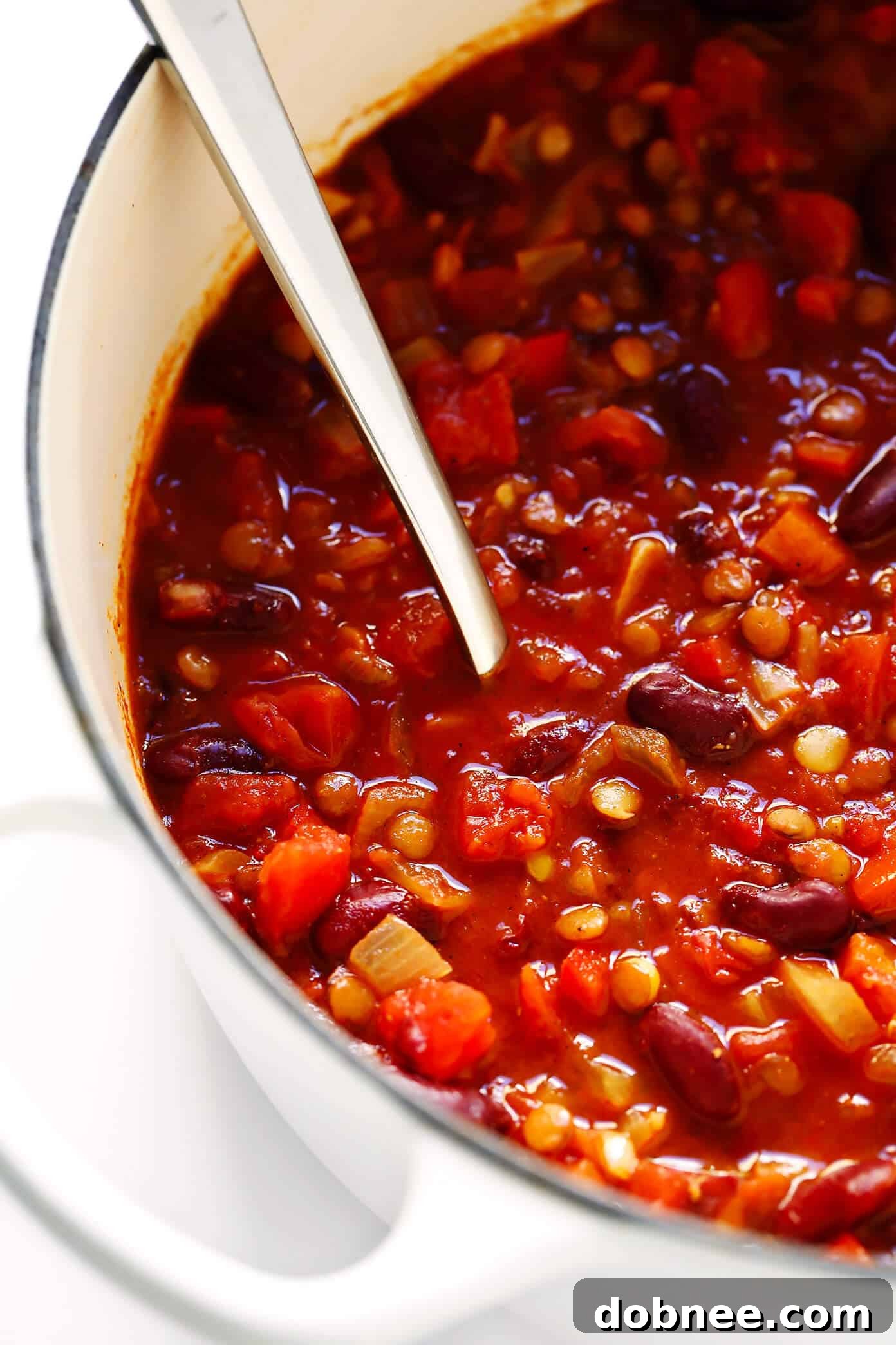 Simple & Delicious Vegetarian Chili: Vegan & Gluten-Free Easy Chili Recipe: Vegetarian, Vegan, and Gluten-Free - A Healthy Meal Option