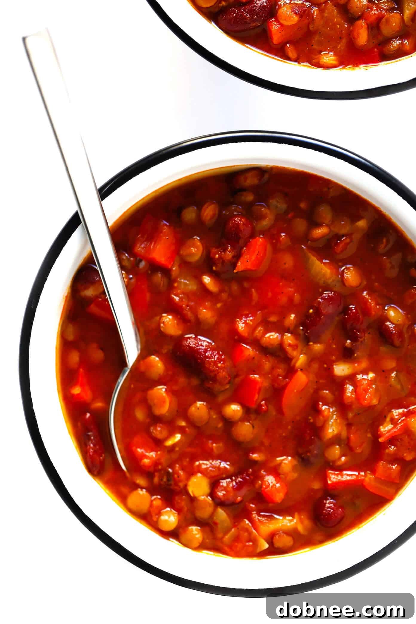 Versatile & Delicious Easy Vegetarian Chili Easy Vegetarian Chili Recipe - Perfect for Weeknight Dinners or Gatherings