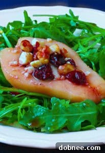 Sliced roasted pears with blue cheese and walnuts