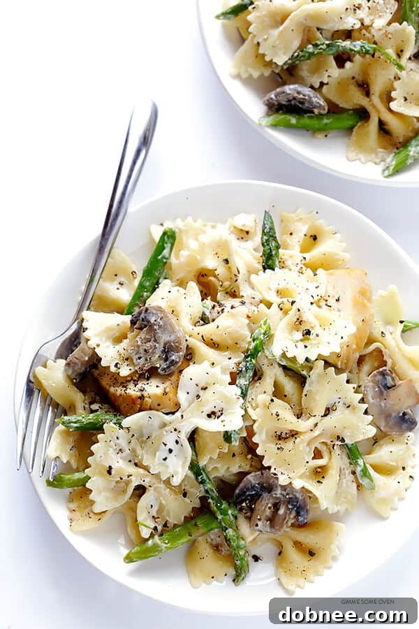 Delicious Pasta with Chicken, Asparagus & Goat Cheese - a guaranteed winner for any meal!