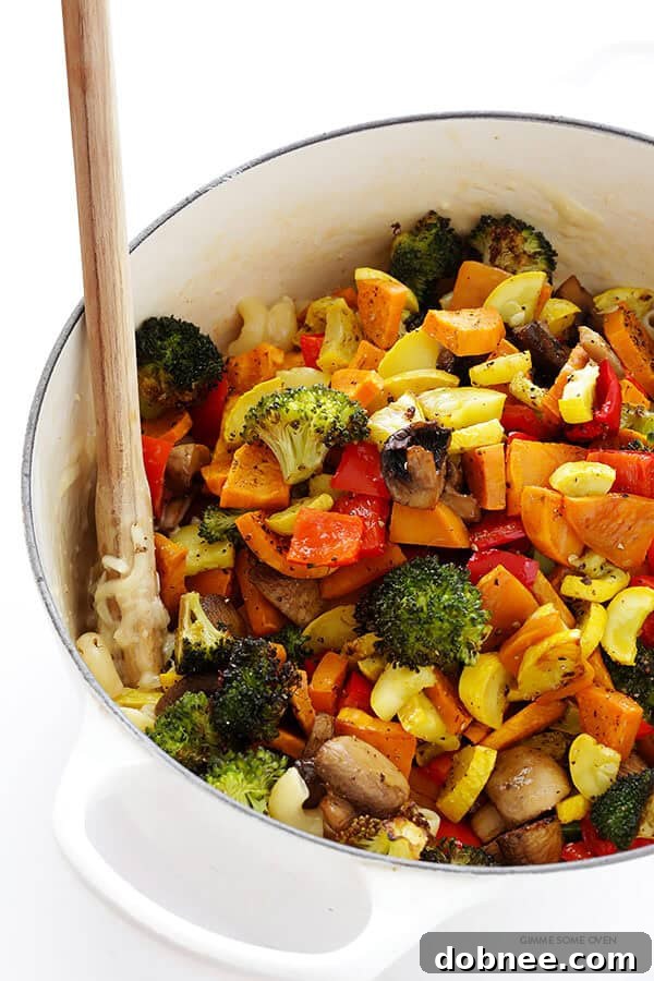 Creamy cheese sauce ready to be combined with al dente pasta.