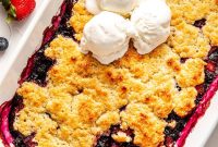 Zesty Lemon Berry Cobbler Recipe – Easy Summer Dessert
